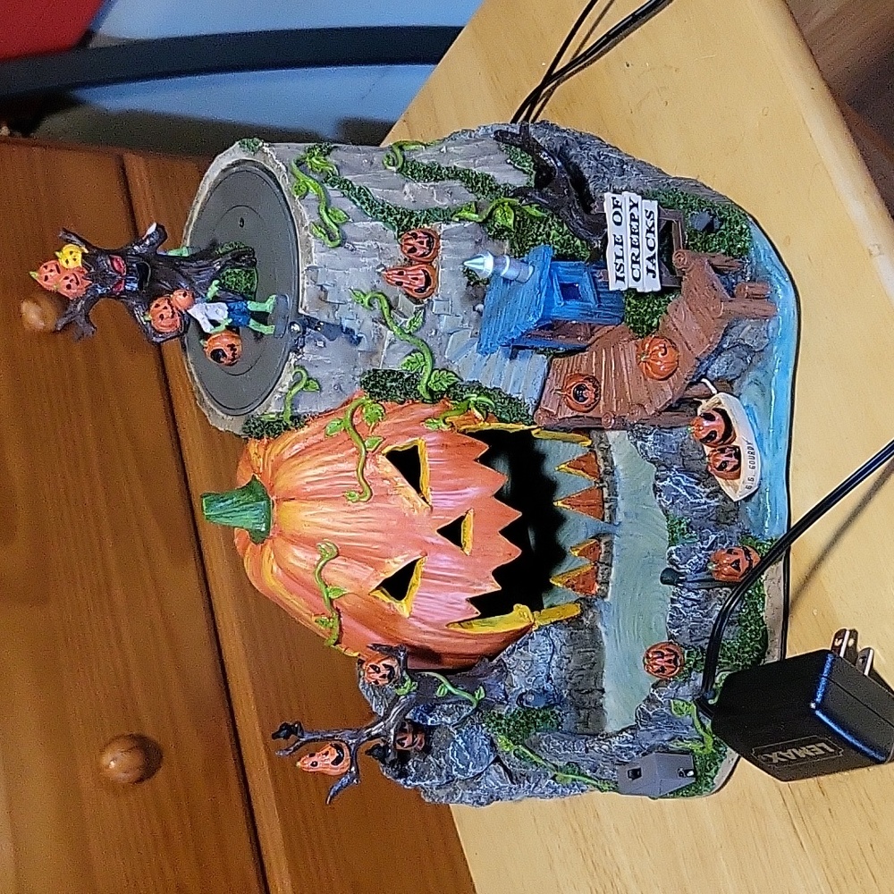 Lemax Isle of the Creepy Jacks